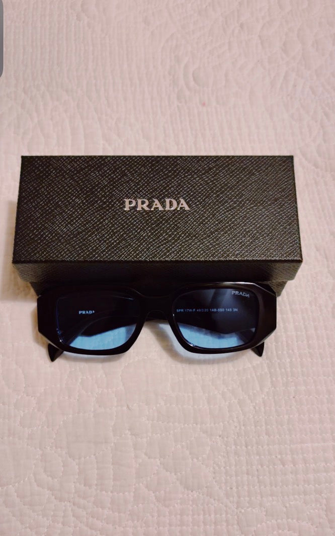 Gia's Shades