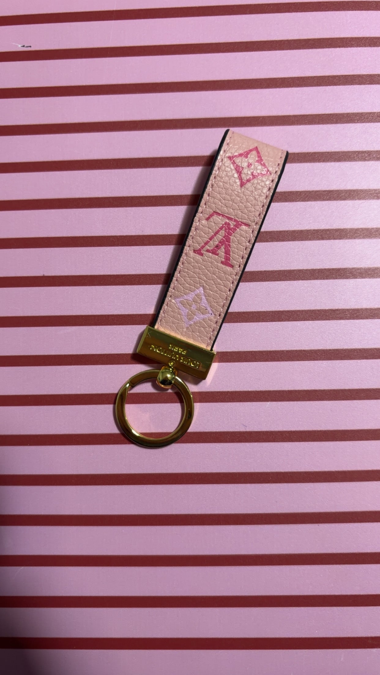 Ava Keychain
