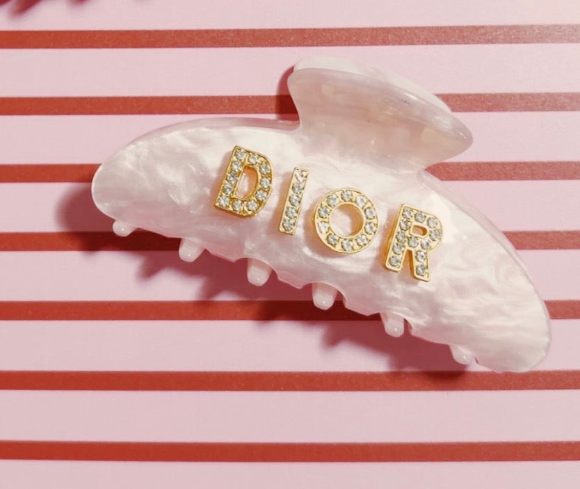 Lux clawclip
